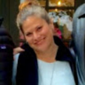 Meet your Posher, Toni